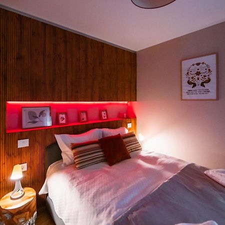 Hello Adventure Apartment Синая Екстериор снимка