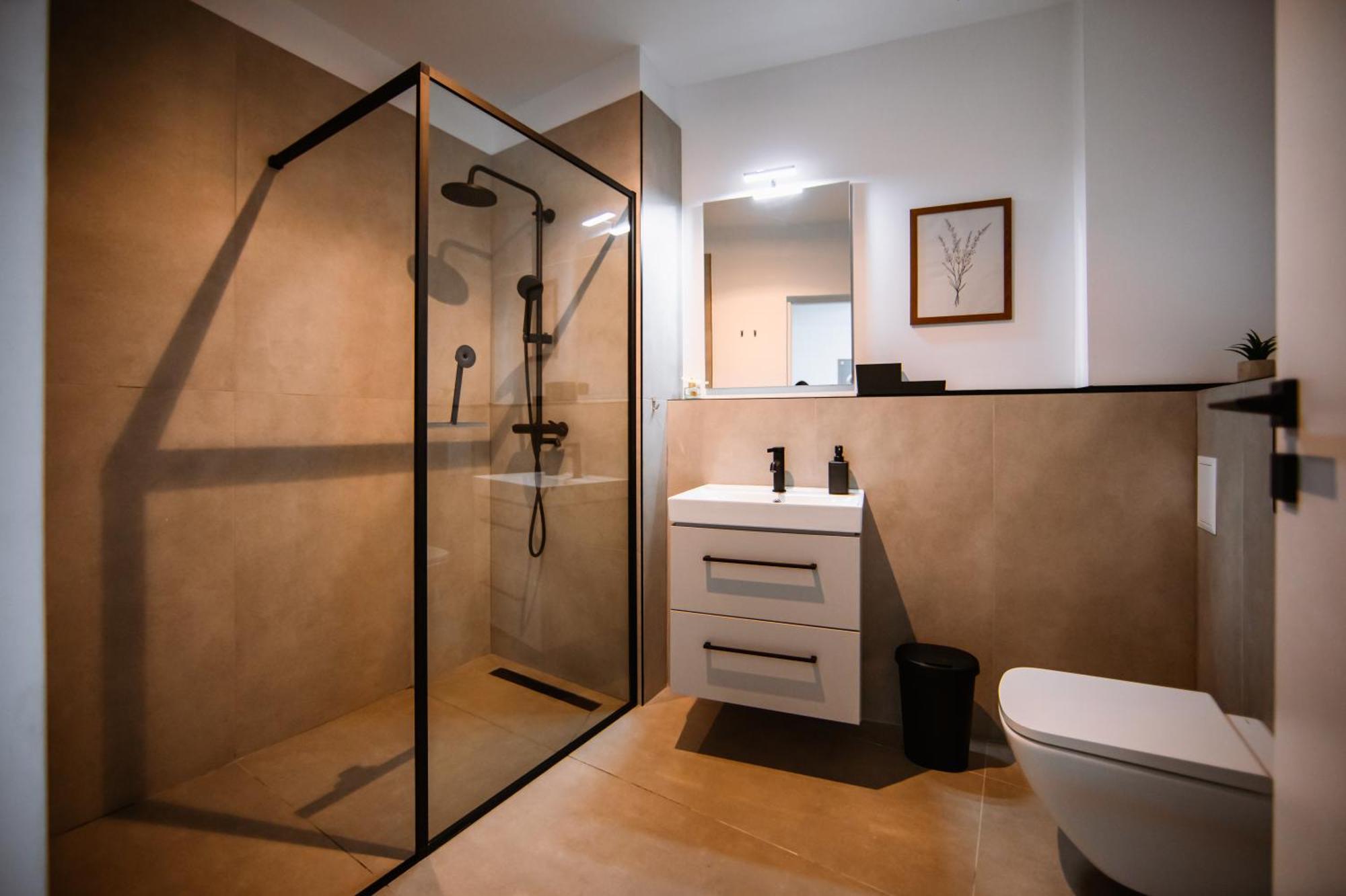 Hello Adventure Apartment Синая Екстериор снимка